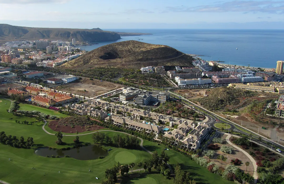Marylanza Suites & Spa-1